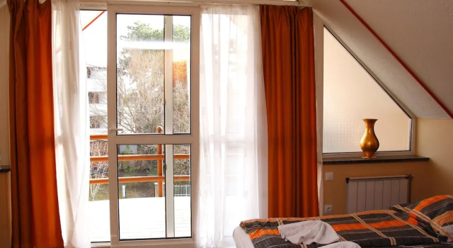 Четырёхместный номер Standard с балконом Princess Apartman