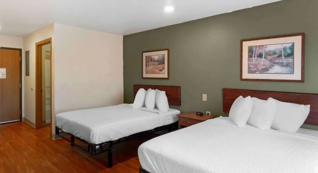 Четырёхместная студия Standard Extended Stay America Select Suites - Kansas City - South - I-49