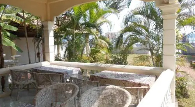 Mali Guesthouse, Rezerwuj Hotel Khong Island 