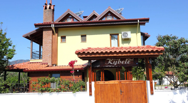 Kybele Hotel