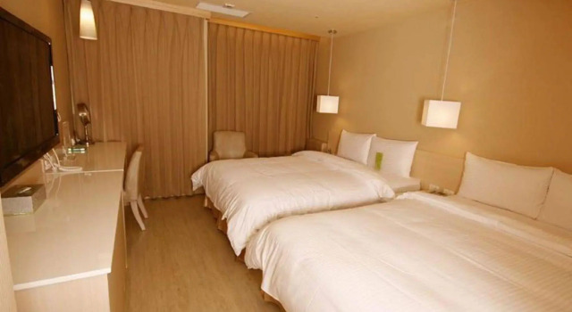 Kindness Hotel Glory Pier
