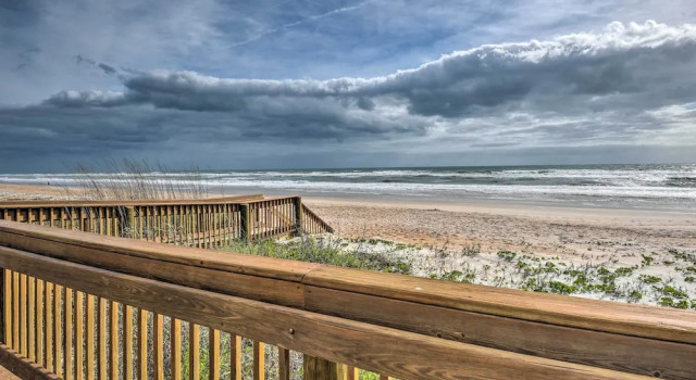 Апартаменты с 2 комнатами с балконом Oceanfront Condo Rental Near Daytona Speedway
