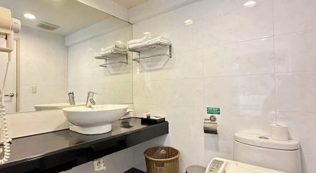 Номер Deluxe CHIENTAN Youth Hotel
