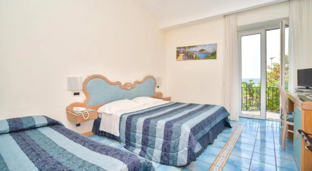 Трёхместный номер Standard Hotel Italia - Beach Club