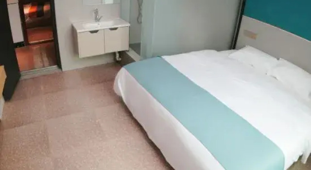 Huajian Homestay