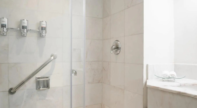 Номер Standard Four Points by Sheraton Saltillo