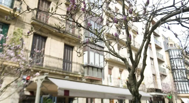 Mercado - Always Easy, Rezerwuj Hotel Hotele w Baskonia z parkingiem, Parking