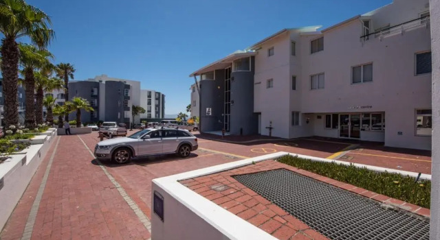 Апартаменты Sea Front Granger Bay Apartment