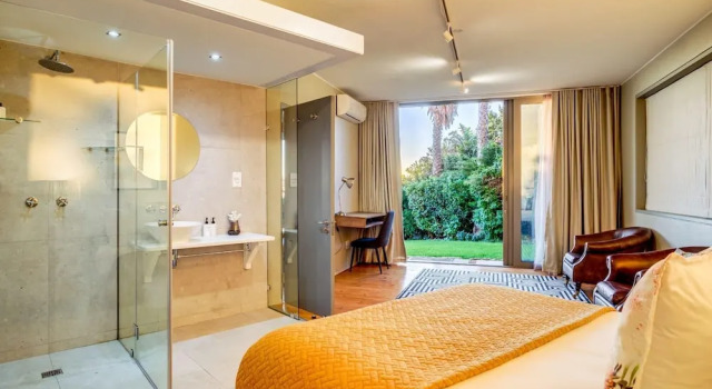 Extraordinary Family Retreat at Lobster Villa, Забронировать Вилла Коттеджи Cape Peninsula, Коттедж