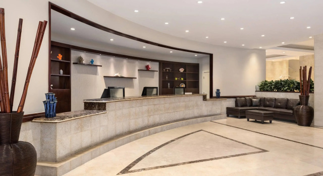 Radisson Resort Miami Beach