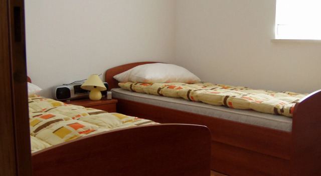 Apartment Lado - free parking: A1 Supetar, Island Brac, Prenota Appartamento San Pietro di Brazza 