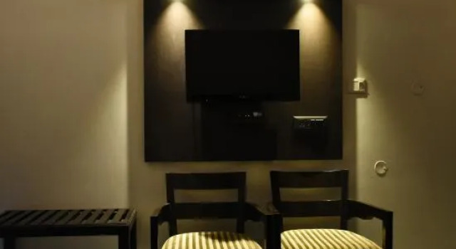 Hotel Galaxy, Забронировать Отель Алигарх 