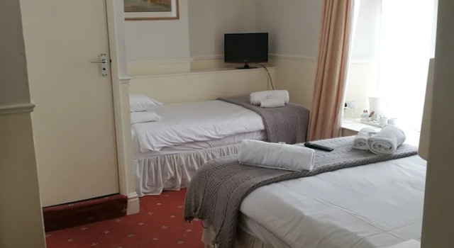 Seaclyffe Hotel Ltd
