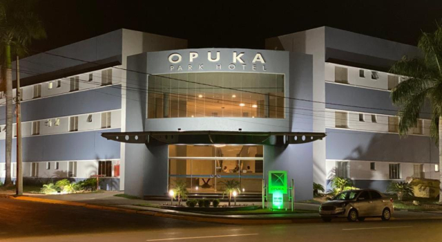 Hotel Opuka, Забронировать Отель Соррису Мату Гросу