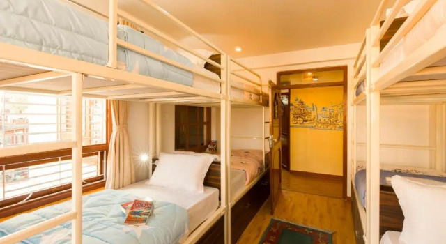 Кровать в общем номере Zostel Kathmandu