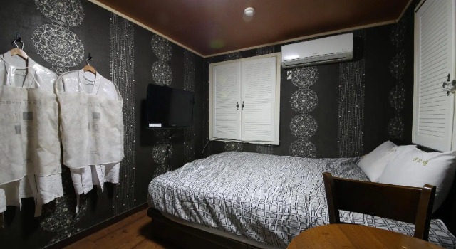 Feel Motel