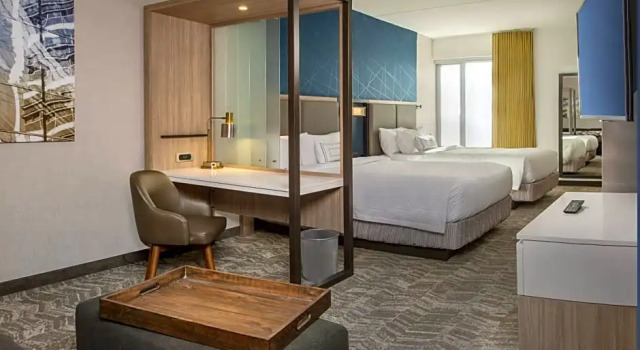 Четырёхместный люкс SpringHill Suites by Marriott Gainesville Haymarket