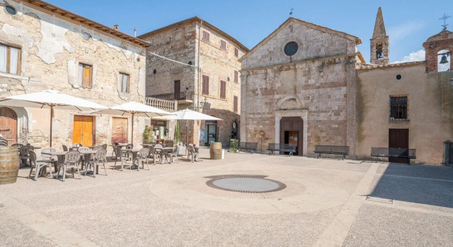 Amazing Apartment in Magliano in Toscana With 2 Bedrooms and Wifi