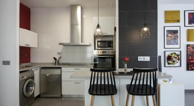 Апартаменты Stylish 2 Bedroom AC Wifi Terrace Attic in Valencia Center