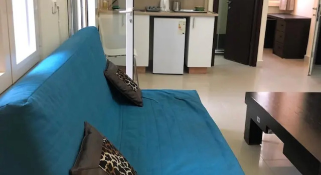 Апартаменты Premium с 2 комнатами с балконом и с видом на город Unique TLV Bauhaus
