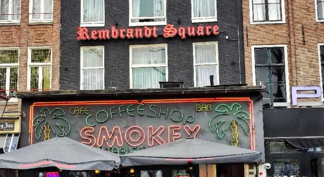 Трёхместный номер Standard Rembrandt Square Hotel