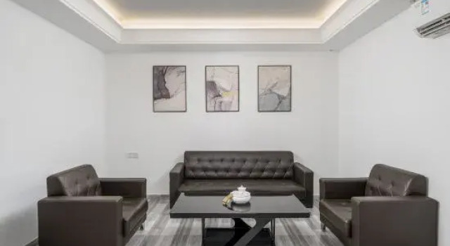 Люкс Deluxe Shantou Kaiqinwan Hotel Apartment (Shantou High Speed Railway Station Xinxi Branch)
