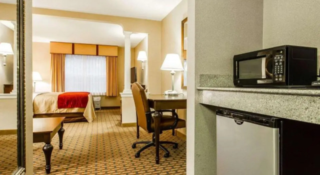 Одноместный люкс Comfort Inn & Suites Scarborough-Portland
