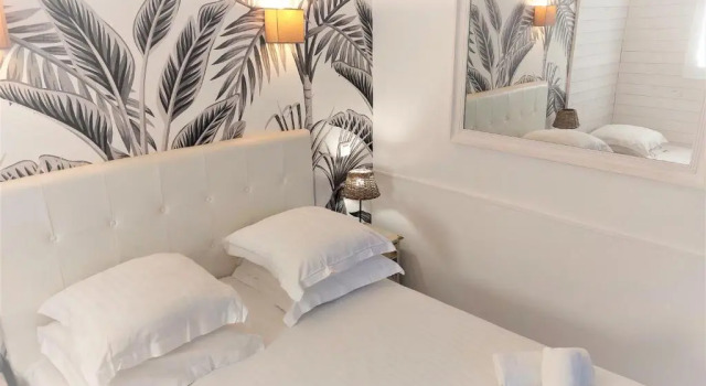 Семейный номер Standard Les Jardins de Bormes, hôtel adult only avec sauna & jacuzzi
