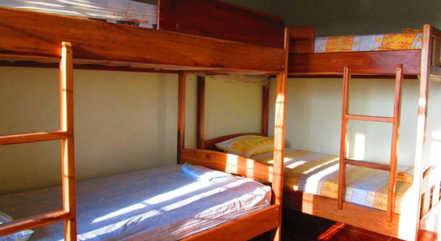 Hotel Mediterraneo, Rezerwuj Hotel Hotele w Canoa z parkingiem, Parking