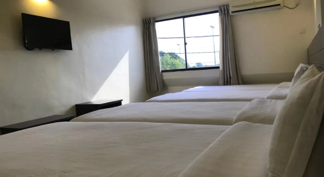 Hotel Sitiawan, Book Hotel Hotels in Sitiawan with Parking, Parking