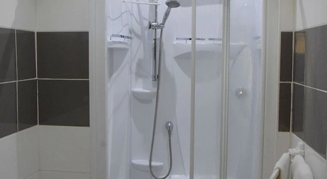 Четырёхместный номер Standard Hotel des Lauriers Roses