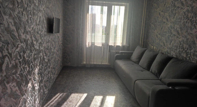Domino Apartments on Urvantseva Street, Reserva ahora Apartamento Hoteles en Krasnoyarsk con aparcamiento, Aparcamiento