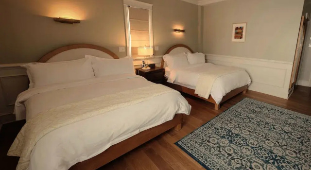 Standard Kahden hengen Perhe huone järvinäköala Auberge Willow Inn