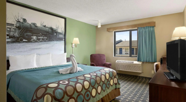 Двухместный номер Standard Super 8 by Wyndham Russellville