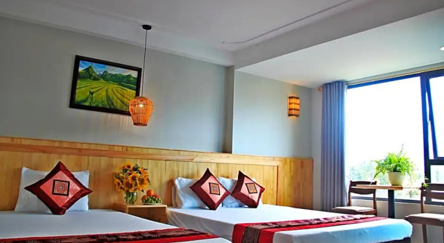 Трёхместный номер Standard с видом на горы Sapa Aroma Hotel