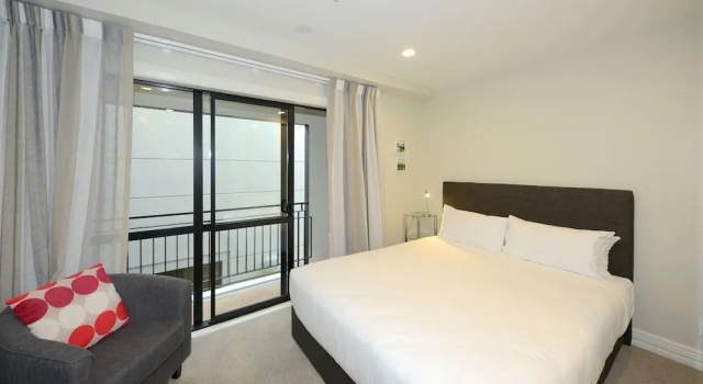 Студия Superior West Fitzroy Apartments