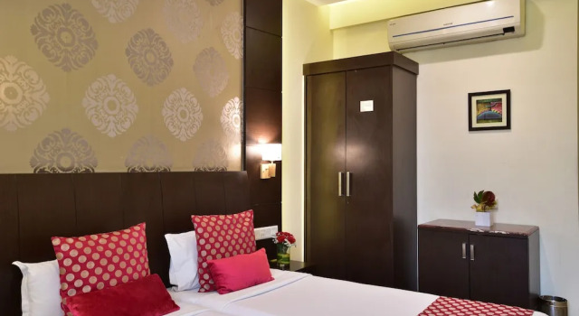 Двухместный номер Deluxe Hotel Surya Plaza