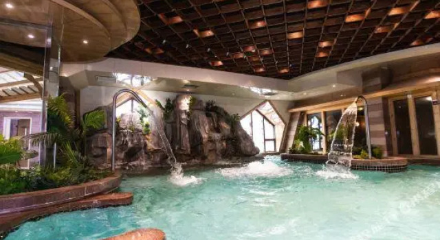 Sea Party Hotel, Забронировать Отель Бизнес-отели Шаньдун, 4* 5*