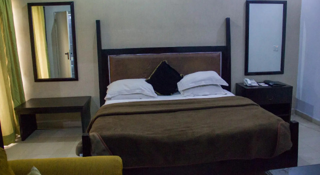 Georgetown Hotel, Book Hotel Ikeja 