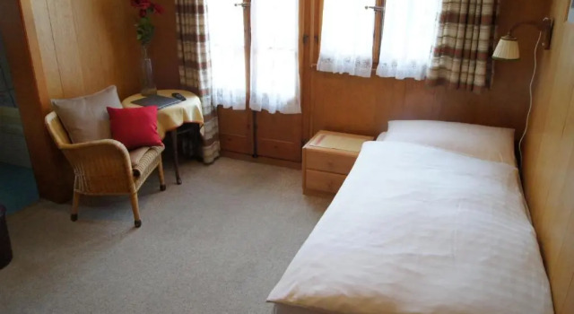Трёхместный номер Standard Hotel Alpina