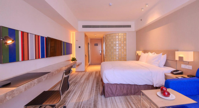 Номер Standard Holiday Inn Express Shenyang Tawan by IHG