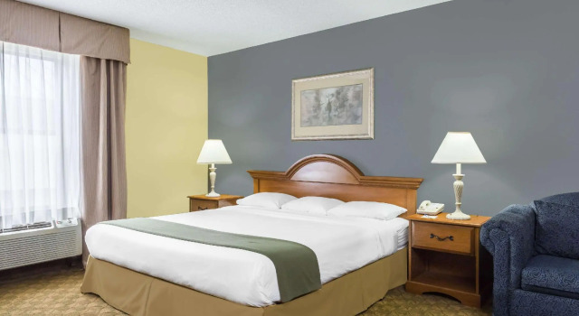 Двухместный номер Standard Days Inn by Wyndham Selma