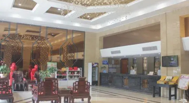 Boying Business Hotel, Rezerwuj Hotel Hotele w Jiangmen z parkingiem, Parking