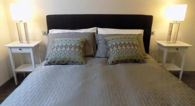 Hs4U ArtGallery Design apartment, Boek Appartement Prato Toscane