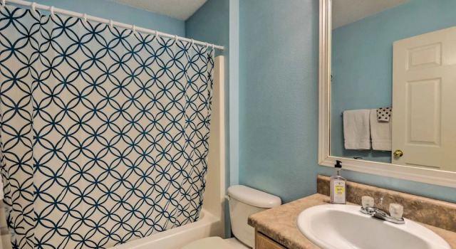 Апартаменты Cute Pensacola Townhome ~ 9 Mi to Downtown!