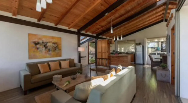 Luxury Chalet at Valle de Bravo Woods, Rezervovat Chata Vily v State of Mexico, Vila