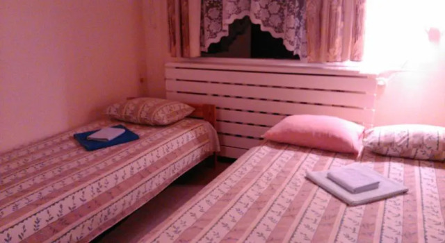Kanarbiku Turismitalu, Book Hotel Rouge 