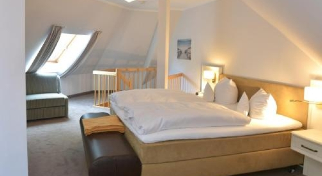Hotel Wilhelmshöhe, Забронировать Отель Варнемюнде Мекленбург-Померания