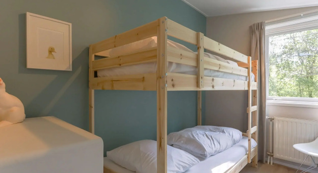 Holiday Home near Veerse Meer with Sauna, Book Vacation Home Kamperland 