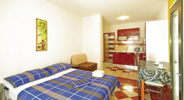 Amazing Home in Makarska With Wifi and 0 Bedrooms, Забронировать Отель Отели Макарска с парковкой, Парковка